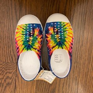 Native Shoes Jefferson - Neon Multi Tie Dye toddler size 7 NWT